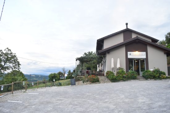 Restaurants in en rond La Morra - Piemonte