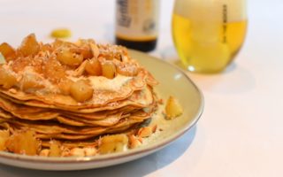 Pancakes met Liefmans Yell'Oh en gekarameliseerde ananas