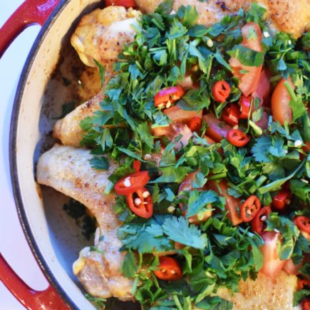 Oosterse tajine met kippenvleugels en bataat - Marley Spoon