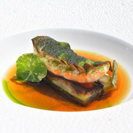 Langoustine - artisjok - aubergine - dashi by Peter Goossens