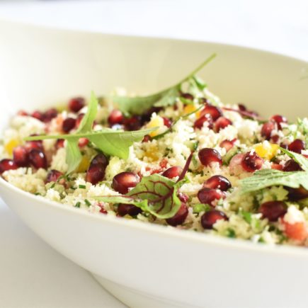 Barbecue salade: Couscous van bloemkool met granaatappel