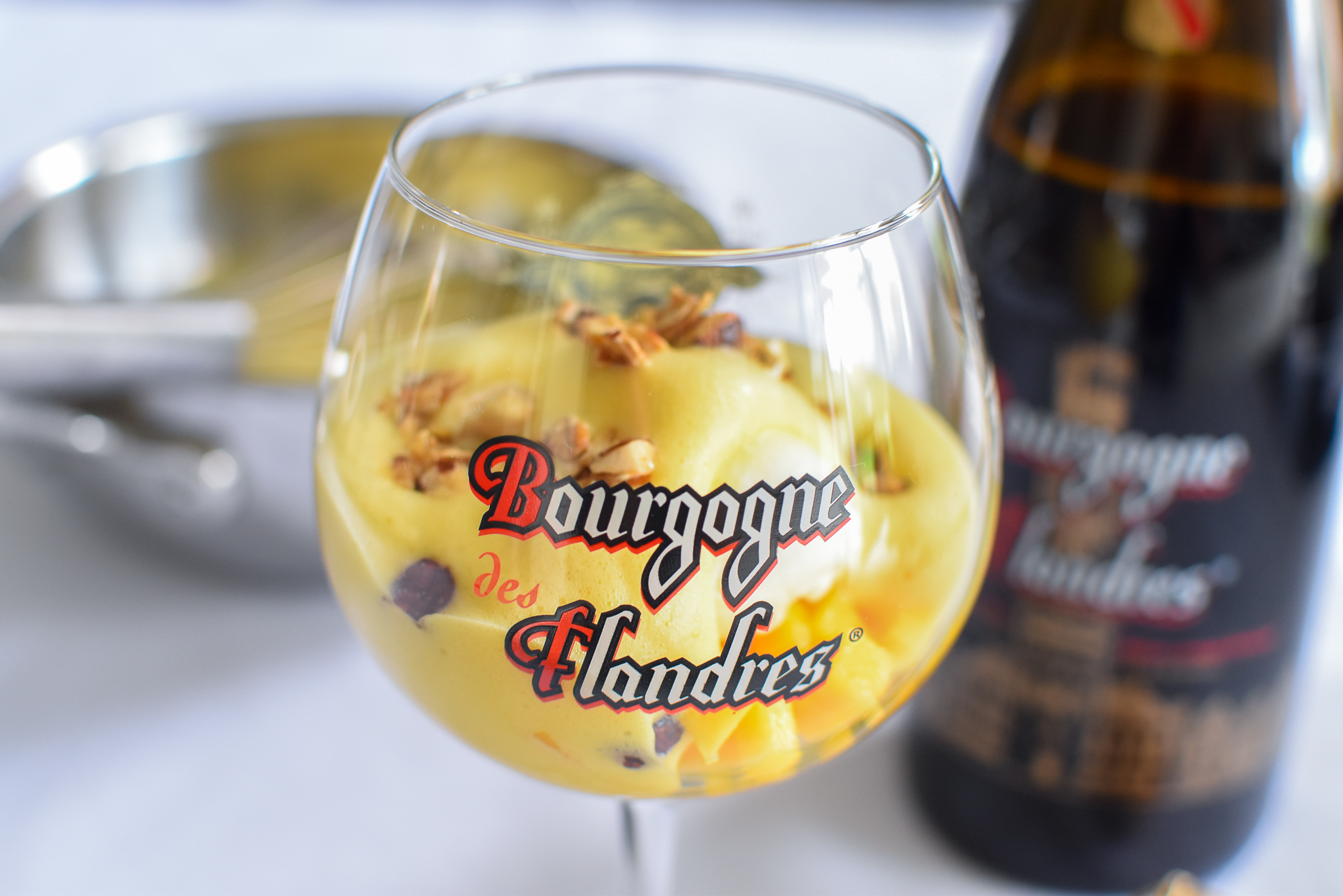 Sabayon van Bourgogne des Flandres met mango en havermout - Kris Kookt