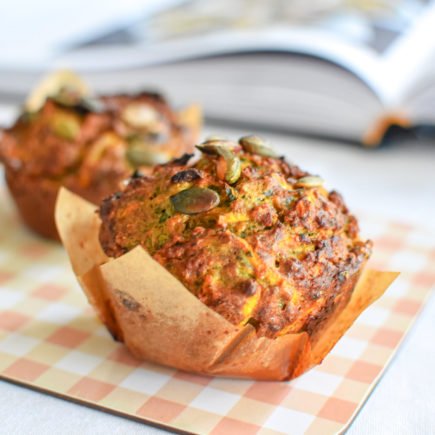 Muffins met zoete aardappel en spinazie - Little Green Kitchen