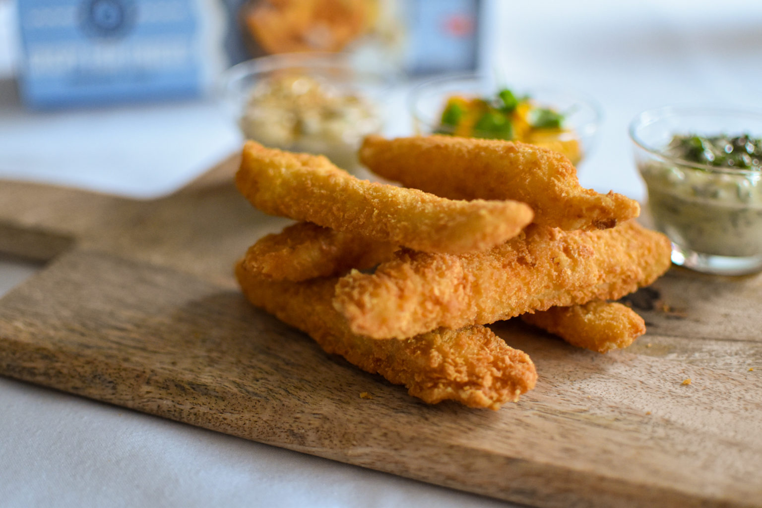 fish-fingers-chips-peas