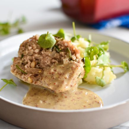 Gehaktbrood met stoemp van asperges en postelein