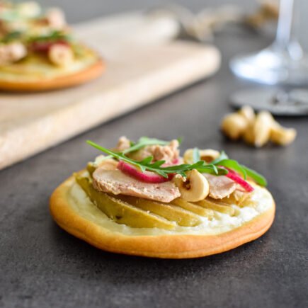 Pizza met peer, Foie Gras en hazelnoten