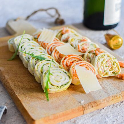 Aperitief wraps met Jamón Serrano, kip en garnaal