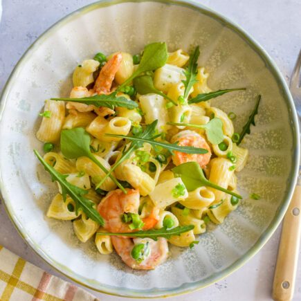 Pasta met scampi, asperge en erwtjes