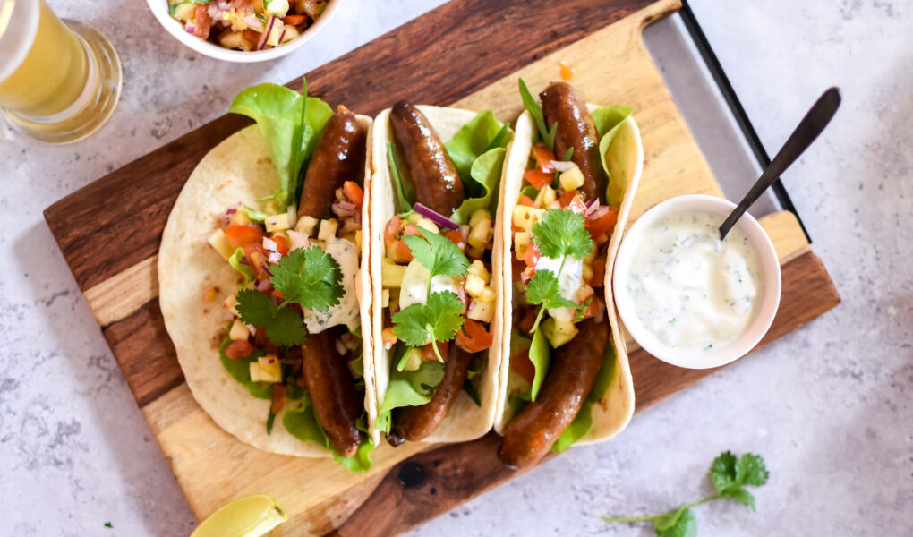 Taco met merguez en salsa van ananas