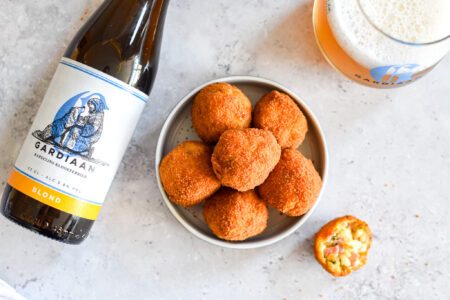 Gardiaan bier & arancini met ham. Een topmatch