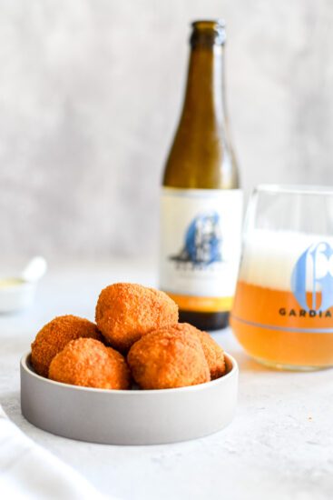 Gardiaan bier & arancini met ham. Een topmatch