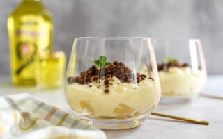 Rijstpap met Elixir D' Anvers, peer en crumble van chocolade