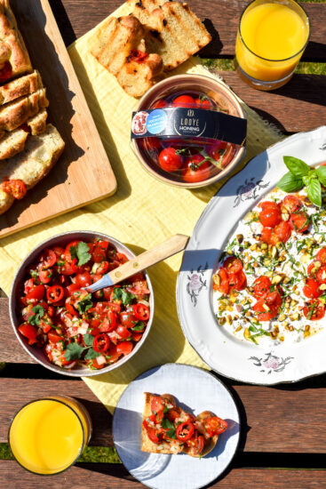 Fris, feestelijk en vol smaak: paasbrunch recepten met Honingtomaten