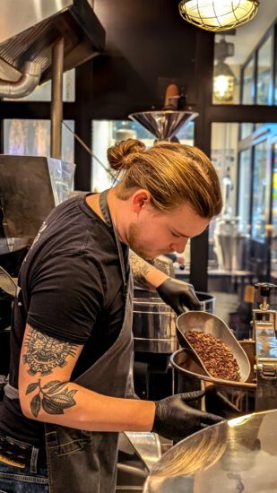 Julius Persoone laat cacao spreken in een andere dimensie