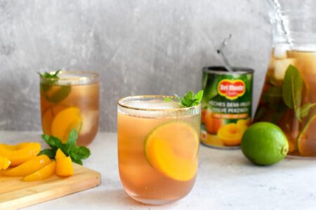 Zelf perzik ice tea maken: super snel en heerlijk verfrissend