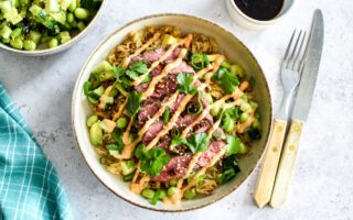Inside Skirt Crispy Rice Bowl met avocado en Spicy Mayo