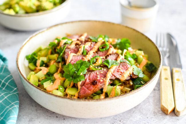 Inside Skirt Crispy Rice Bowl met avocado en Spicy Mayo